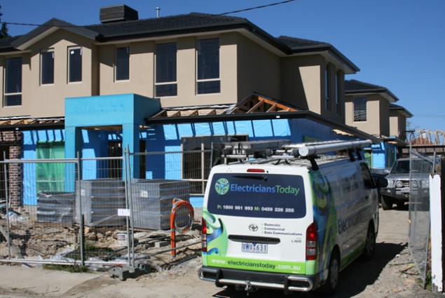 Melbourne Electrician Ringwood Onsite 
